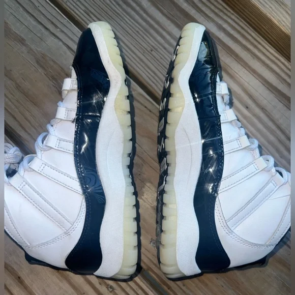 Gratitude 11’s Pre-school Jordan Kids Sneakers Black and White